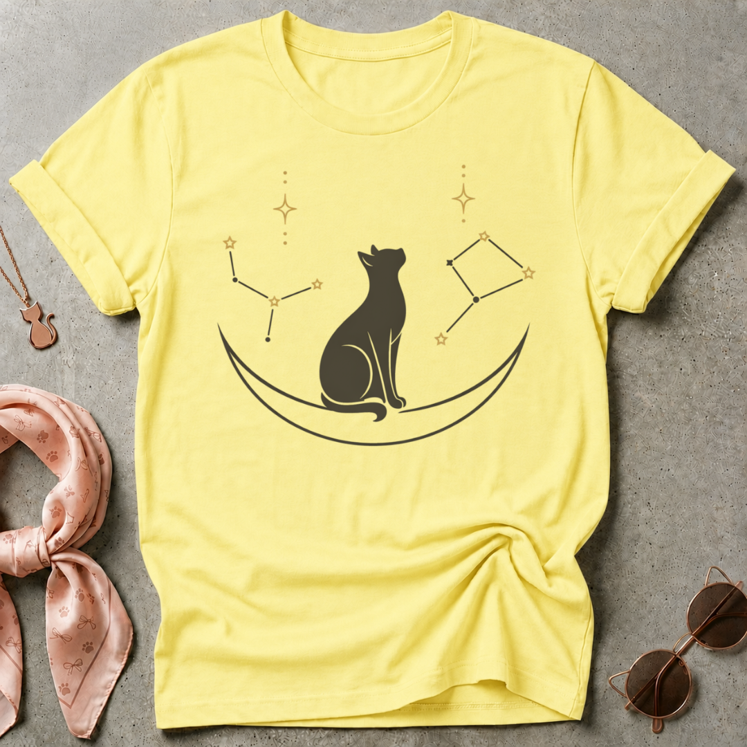 Cat Moon Sitting Graphic Tee